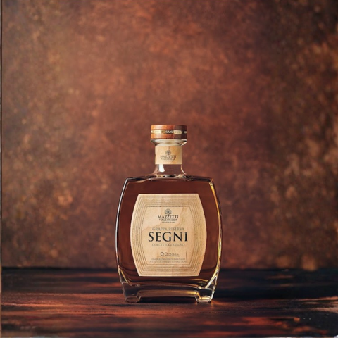 RISERVA SEGNI Grappa in wooden box